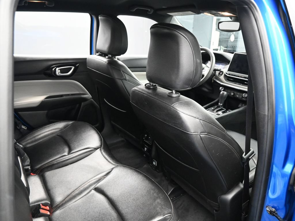 Used 2024 Jeep Compass Limited AWD/4WD image 39
