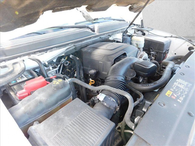 Used 2011 Chevrolet Tahoe LT w/ Luxury Package AWD/4WD image 30