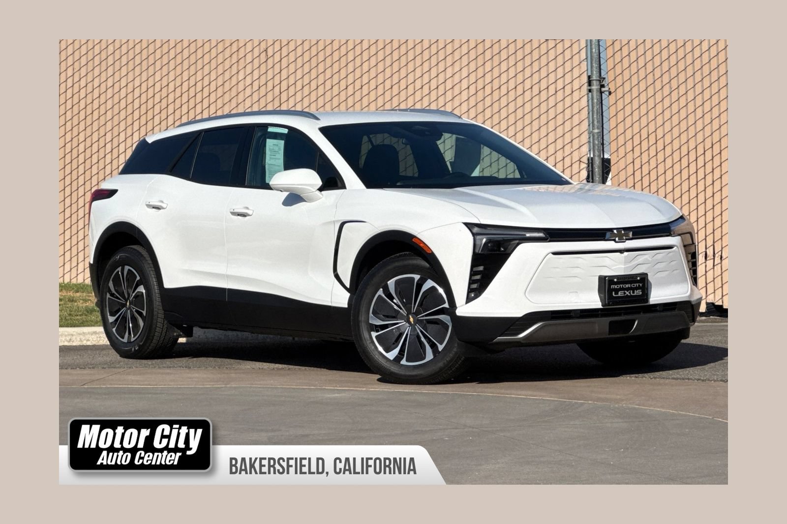 Used 2024 Chevrolet Blazer EV LT AWD/4WD image 1