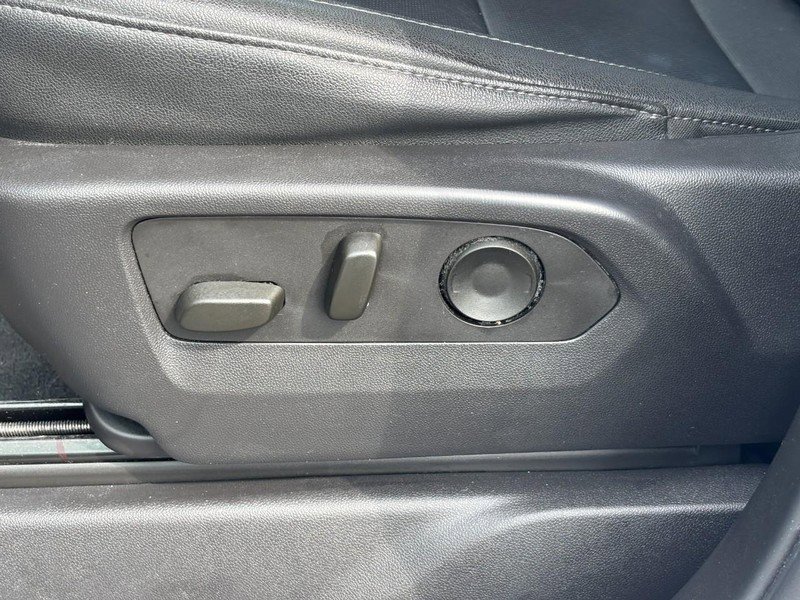 Certified 2024 Chevrolet Silverado 1500 LTZ w/ LTZ Premium Package image 15