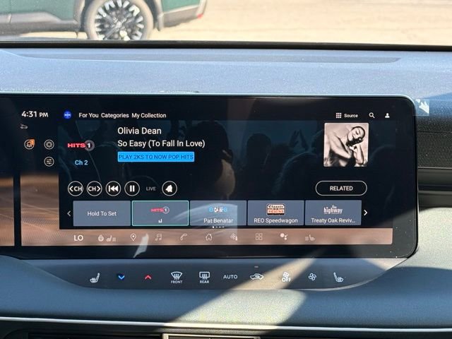 New 2026 Nissan Leaf Platinum+ w/ Cargo Package (Platinum+) image 27