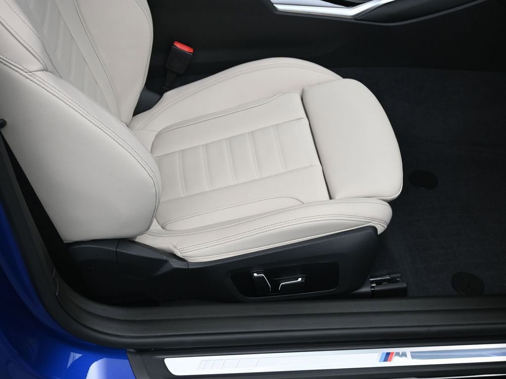 Used 2024 BMW 230i Coupe w/ M Sport Package RWD image 10
