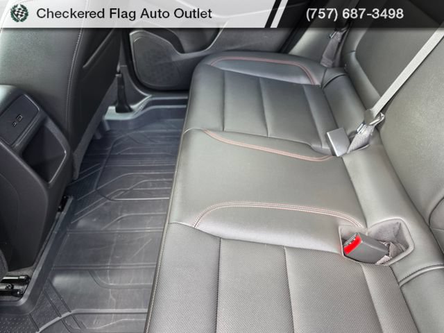 Used 2024 Chevrolet Trax RS w/ Sunroof Package FWD image 38