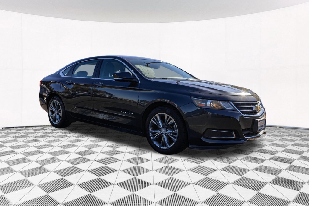Used 2014 Chevrolet Impala LT w/ Convenience Package FWD image 12
