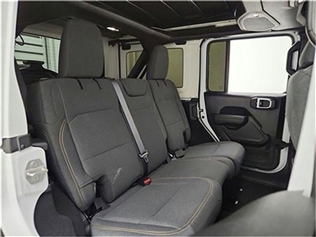 Used 2024 Jeep Wrangler Willys image 24