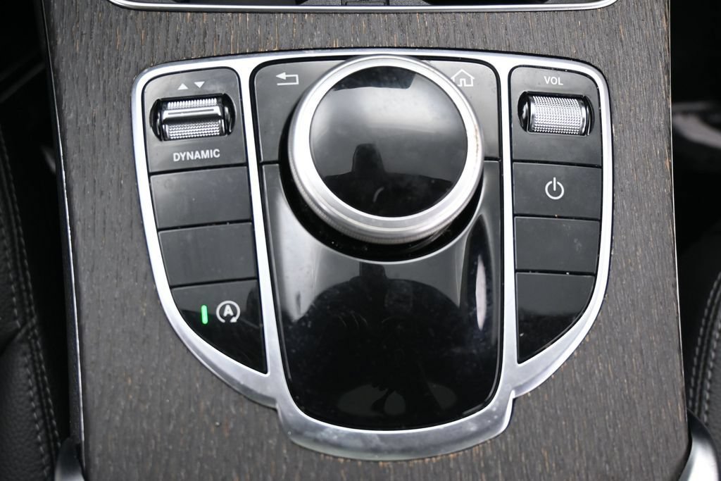 Used 2019 Mercedes-Benz C 300 Sedan image 20