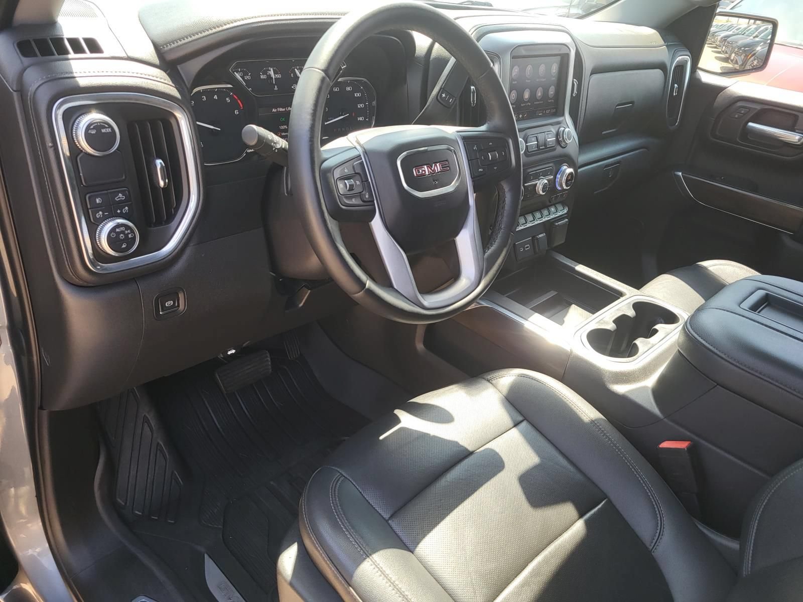 Used 2021 GMC Sierra 1500 SLT RWD image 20