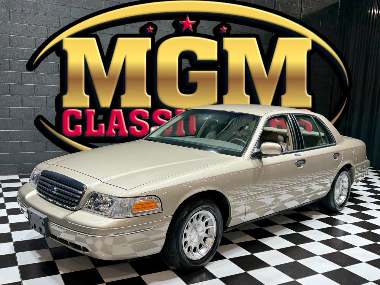 Used 1999 Ford Crown Victoria LX