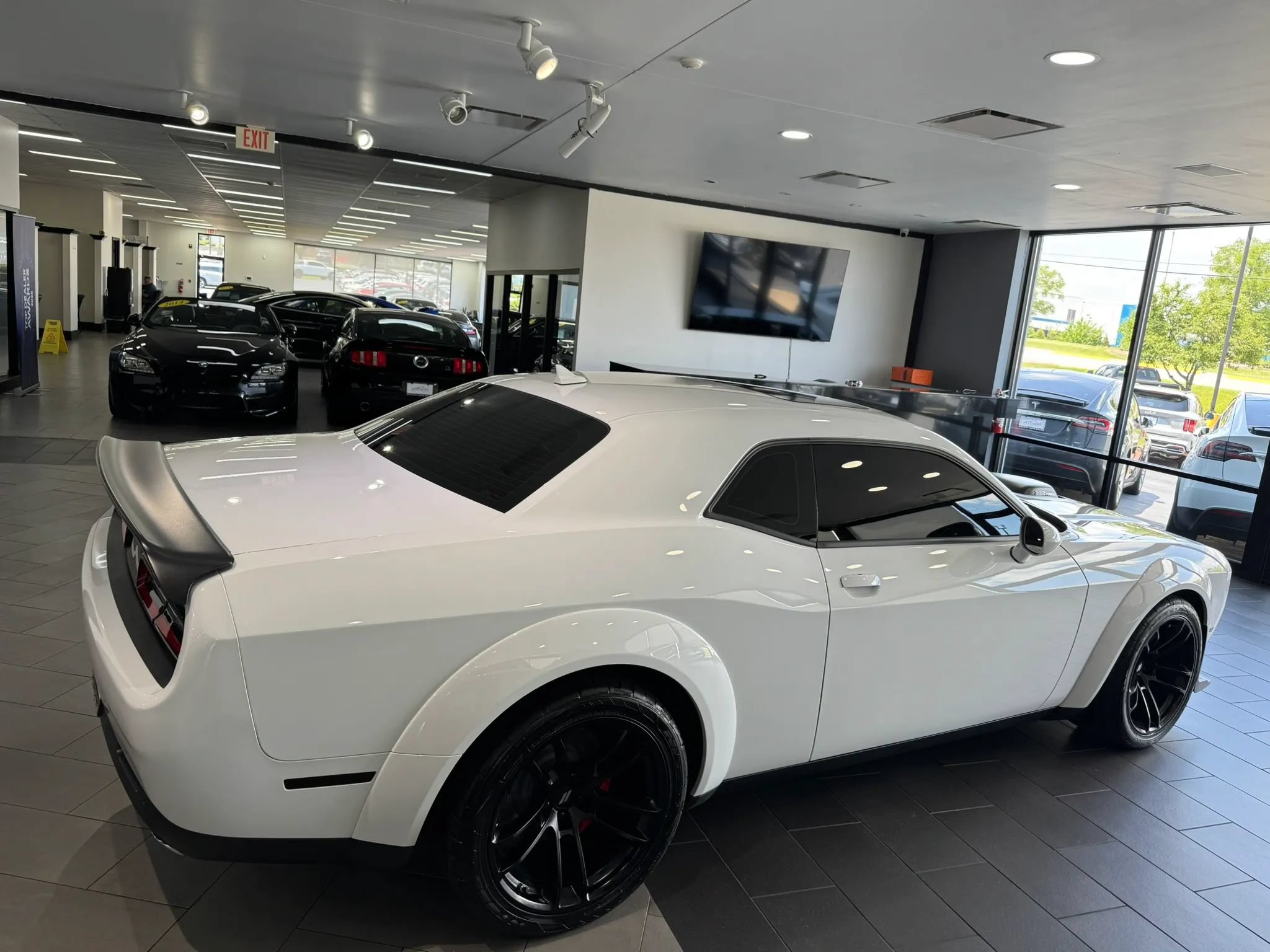 Used 2022 Dodge Challenger R/T Scat Pack RWD image 5