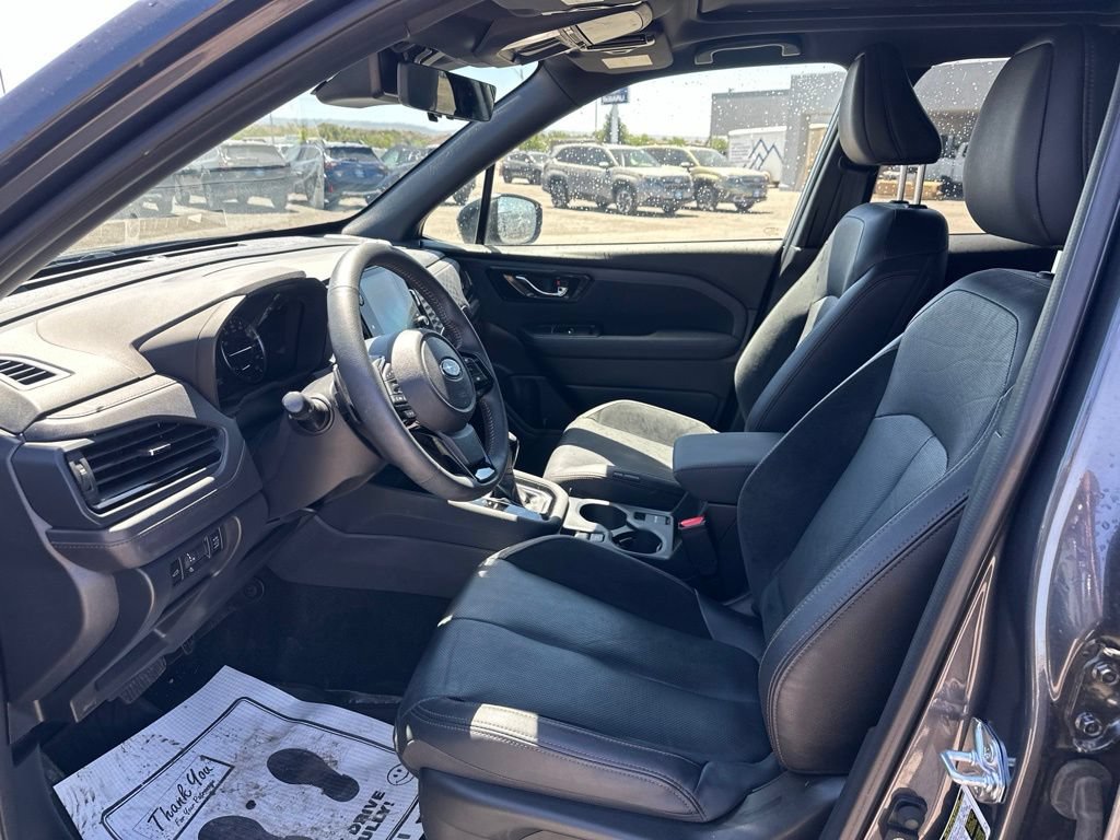 Used 2025 Subaru Forester Touring w/ Popular Package - Touring AWD/4WD image 24
