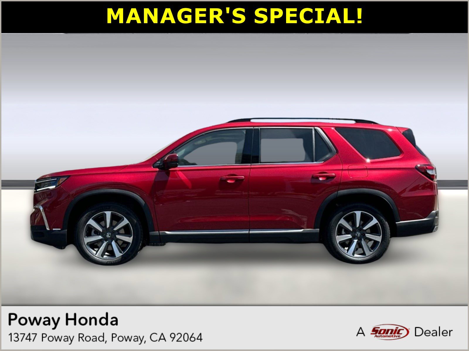 New 2025 Honda Pilot Touring image 1