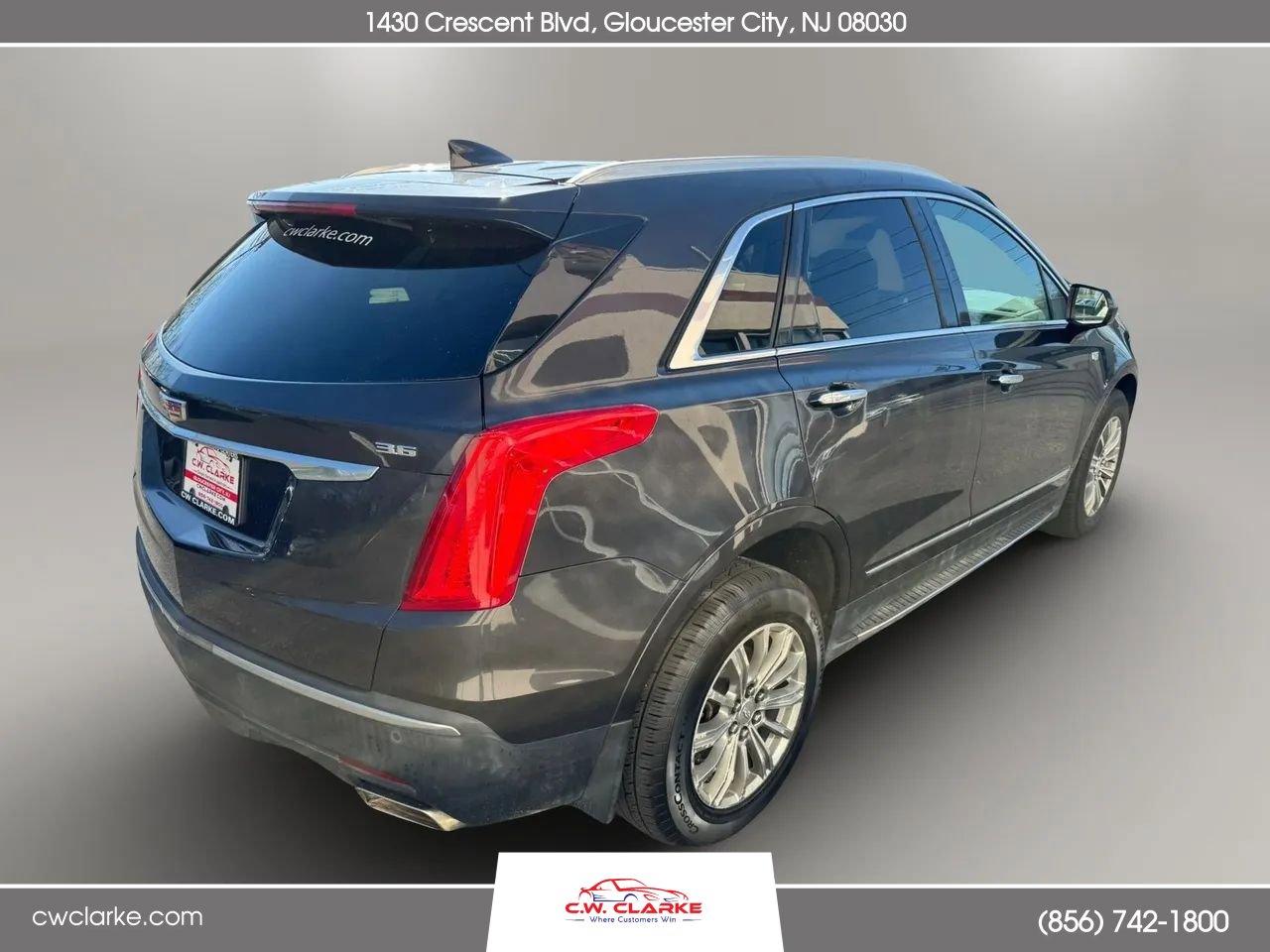 Used 2017 Cadillac XT5 Luxury w/ Driver Awareness Package image 5