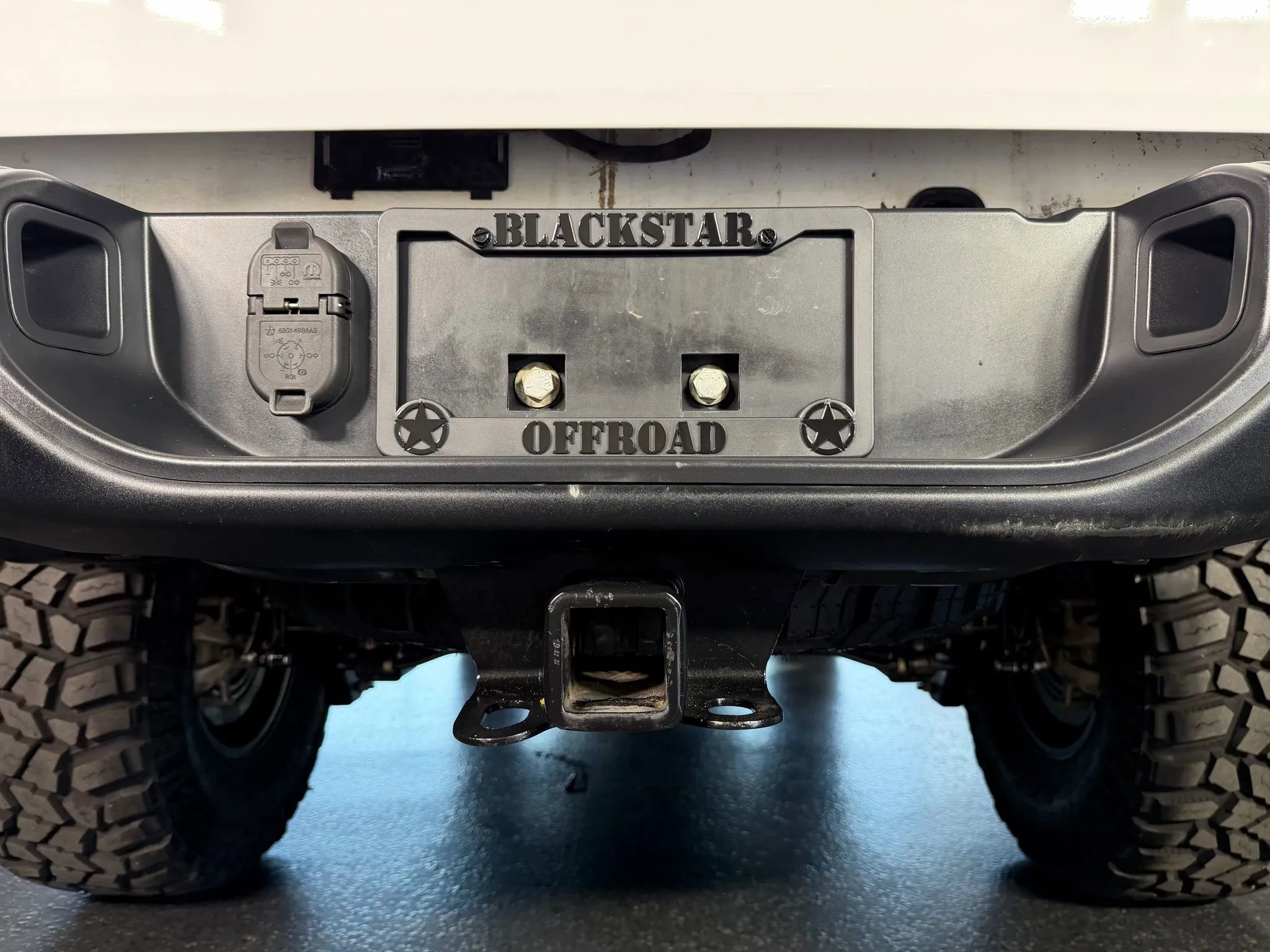 Used 2021 Jeep Gladiator Rubicon AWD/4WD image 13
