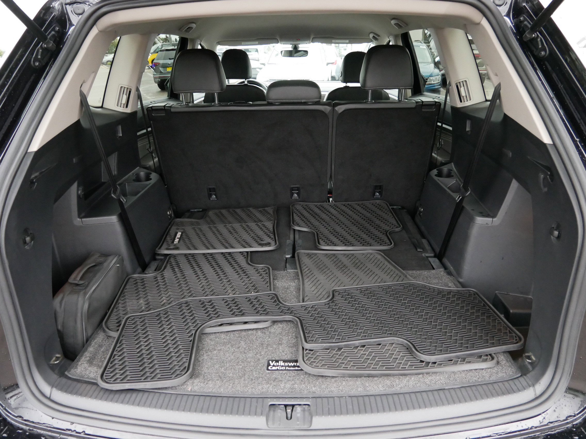 Certified 2022 Volkswagen Atlas SE image 18