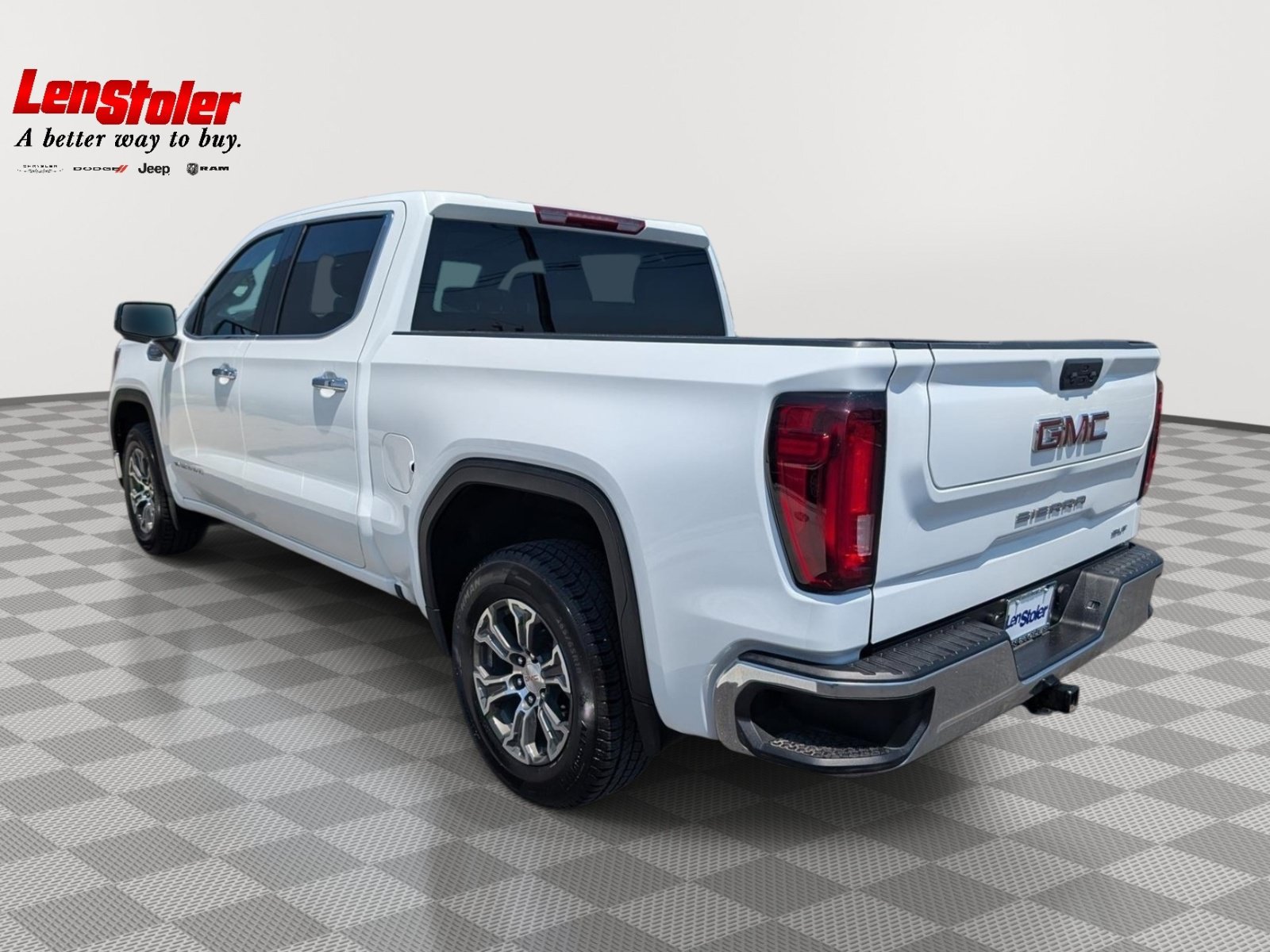 Used 2025 GMC Sierra 1500 SLT RWD image 3