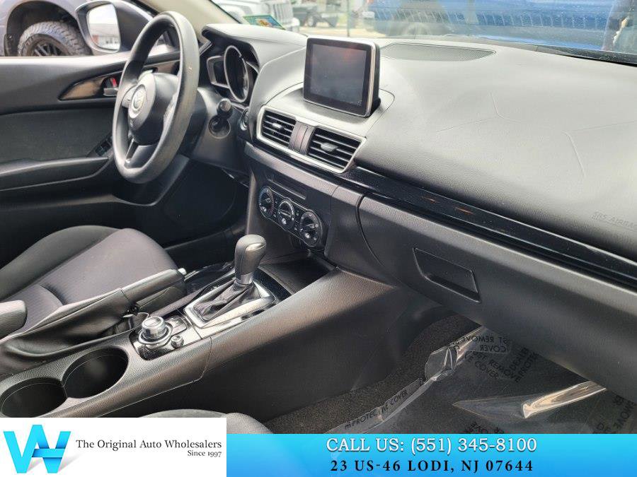Used 2016 MAZDA MAZDA3 i Sport FWD image 11