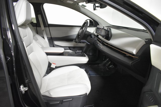 Certified 2023 Nissan Ariya AWD image 36