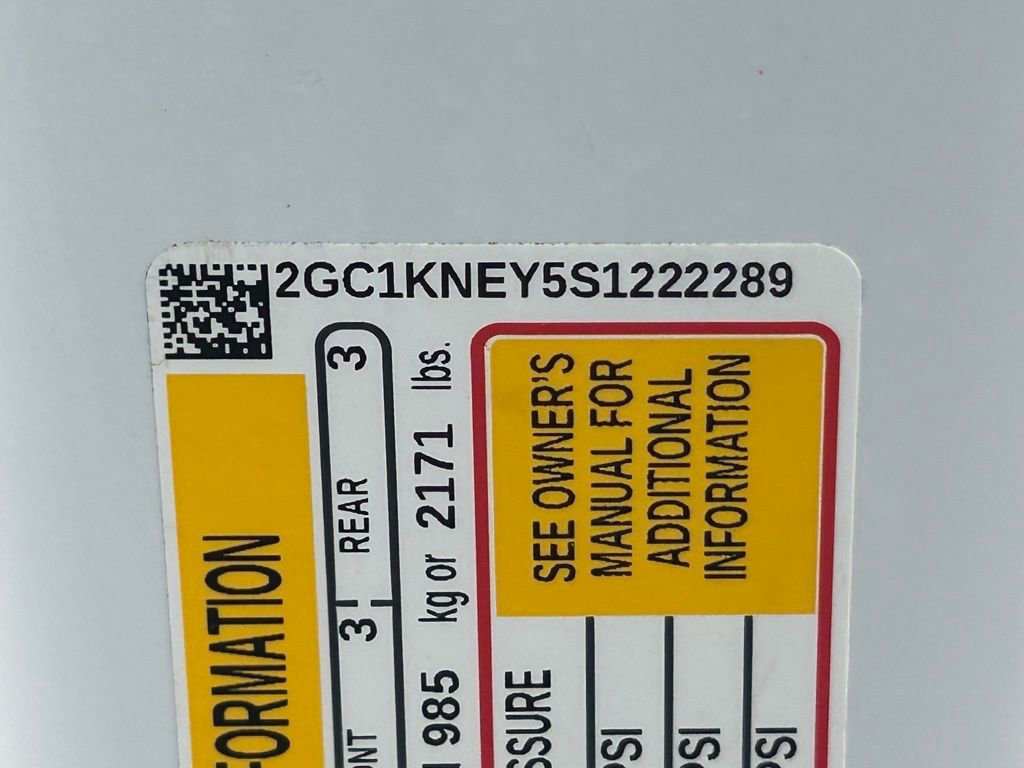 Used 2025 Chevrolet Silverado 2500 LT w/ Convenience Package image 46