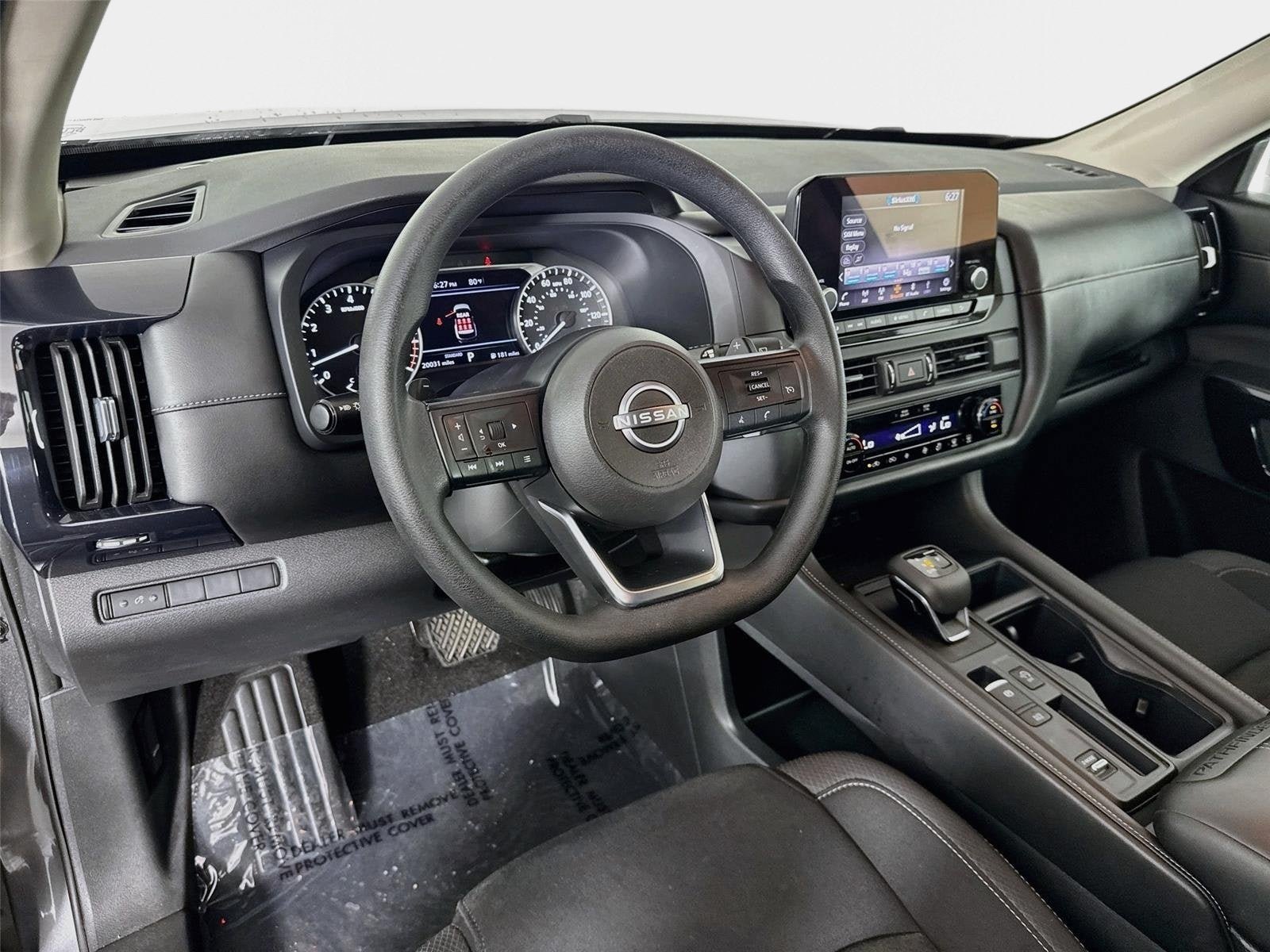 Certified 2024 Nissan Pathfinder S w/ Cargo Package FWD image 9