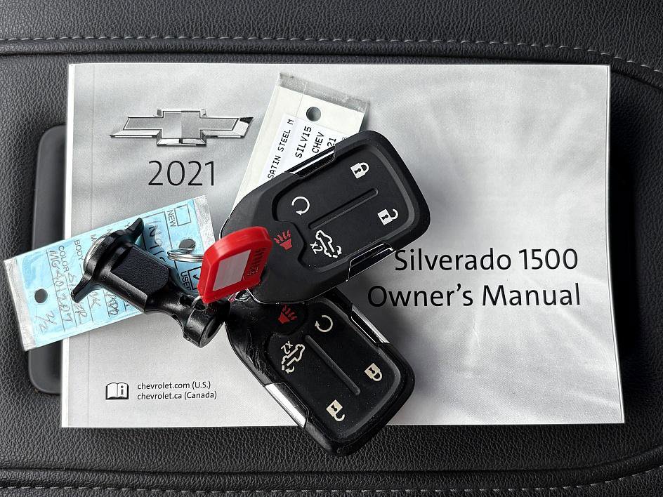 Used 2021 Chevrolet Silverado 1500 LT Trail Boss image 28