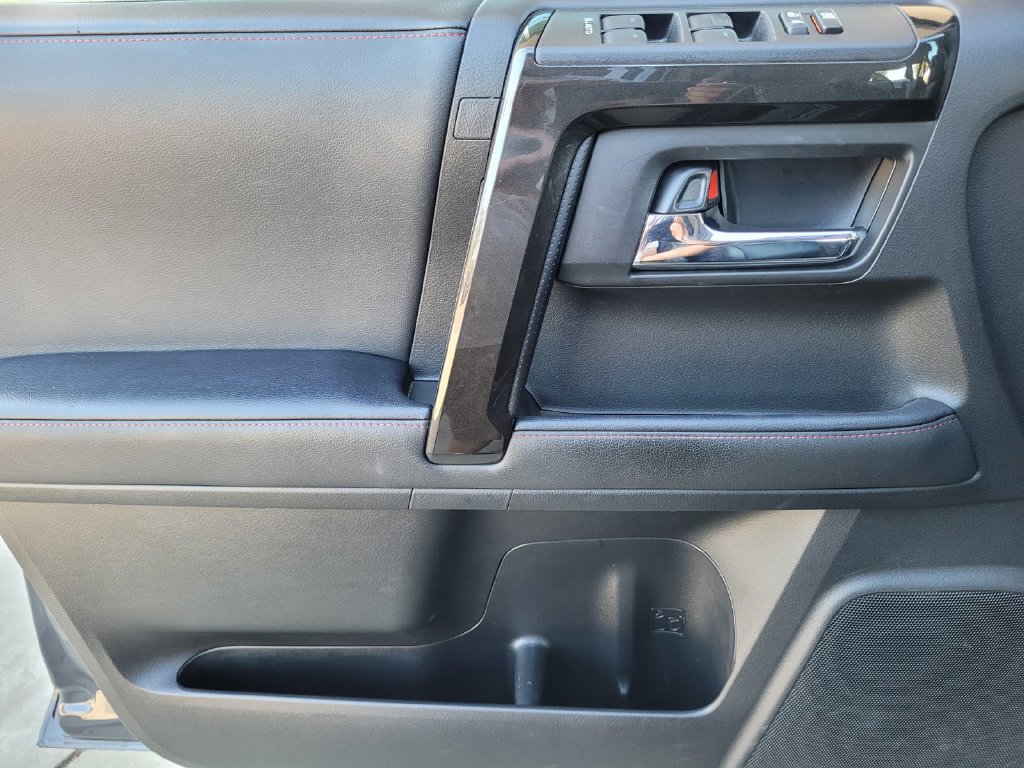 Used 2024 Toyota 4Runner TRD Off-Road Premium w/ Moonroof Package AWD/4WD image 21