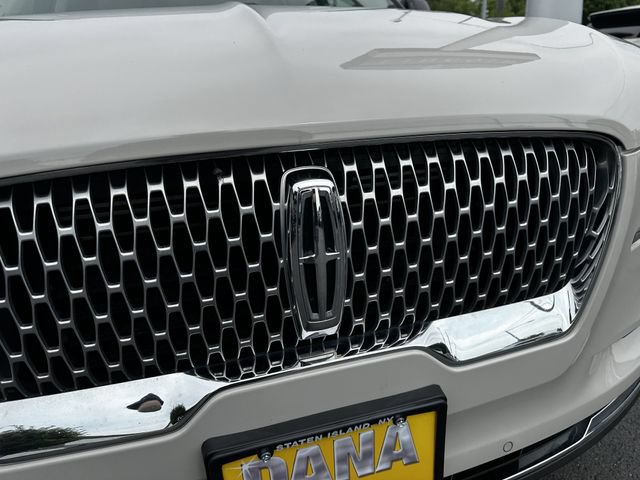 Certified 2023 Lincoln Aviator AWD w/ Premium Package image 10