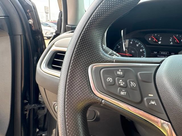 Used 2020 Chevrolet Equinox LS w/ LS Convenience Package AWD/4WD image 16
