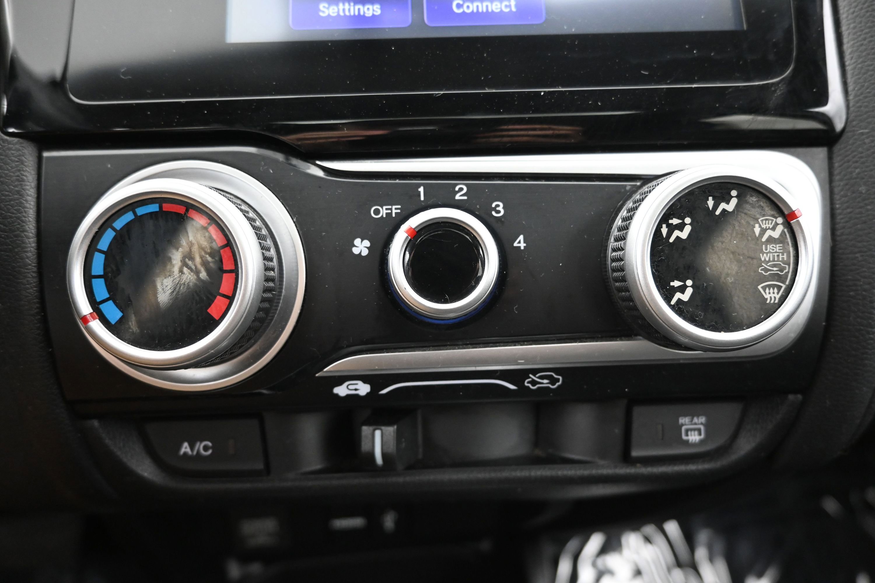 Used 2016 Honda Fit EX image 17