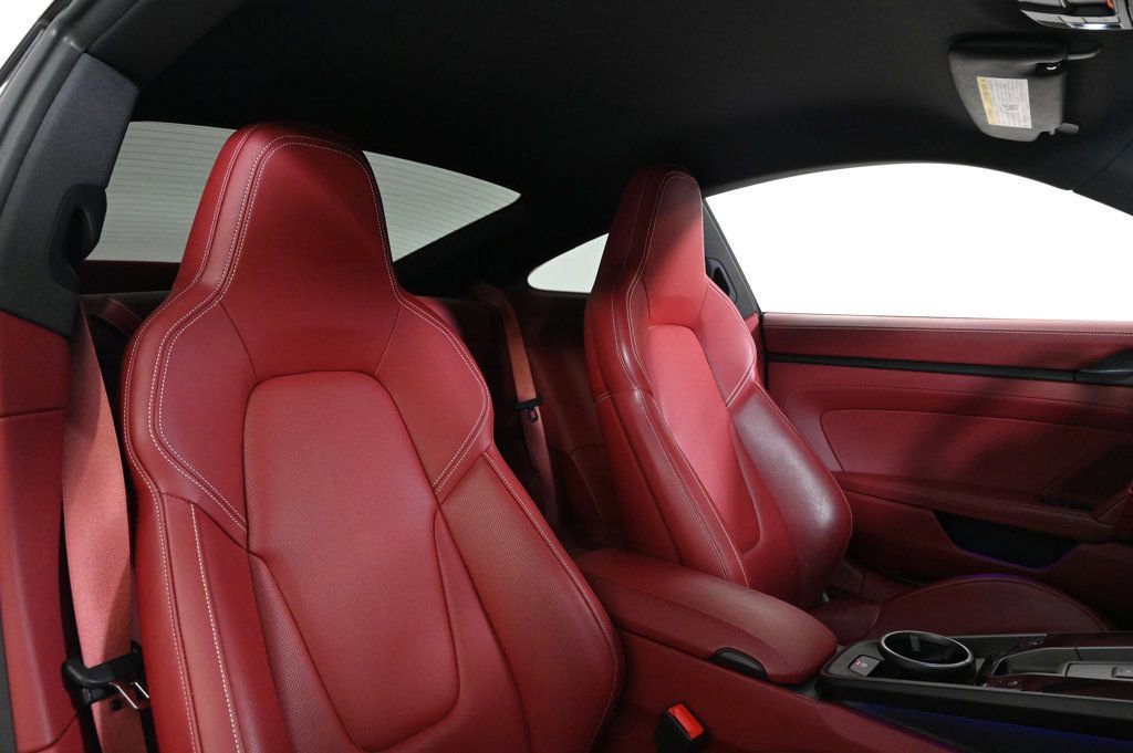 Certified 2024 Porsche 911 Carrera GTS image 17