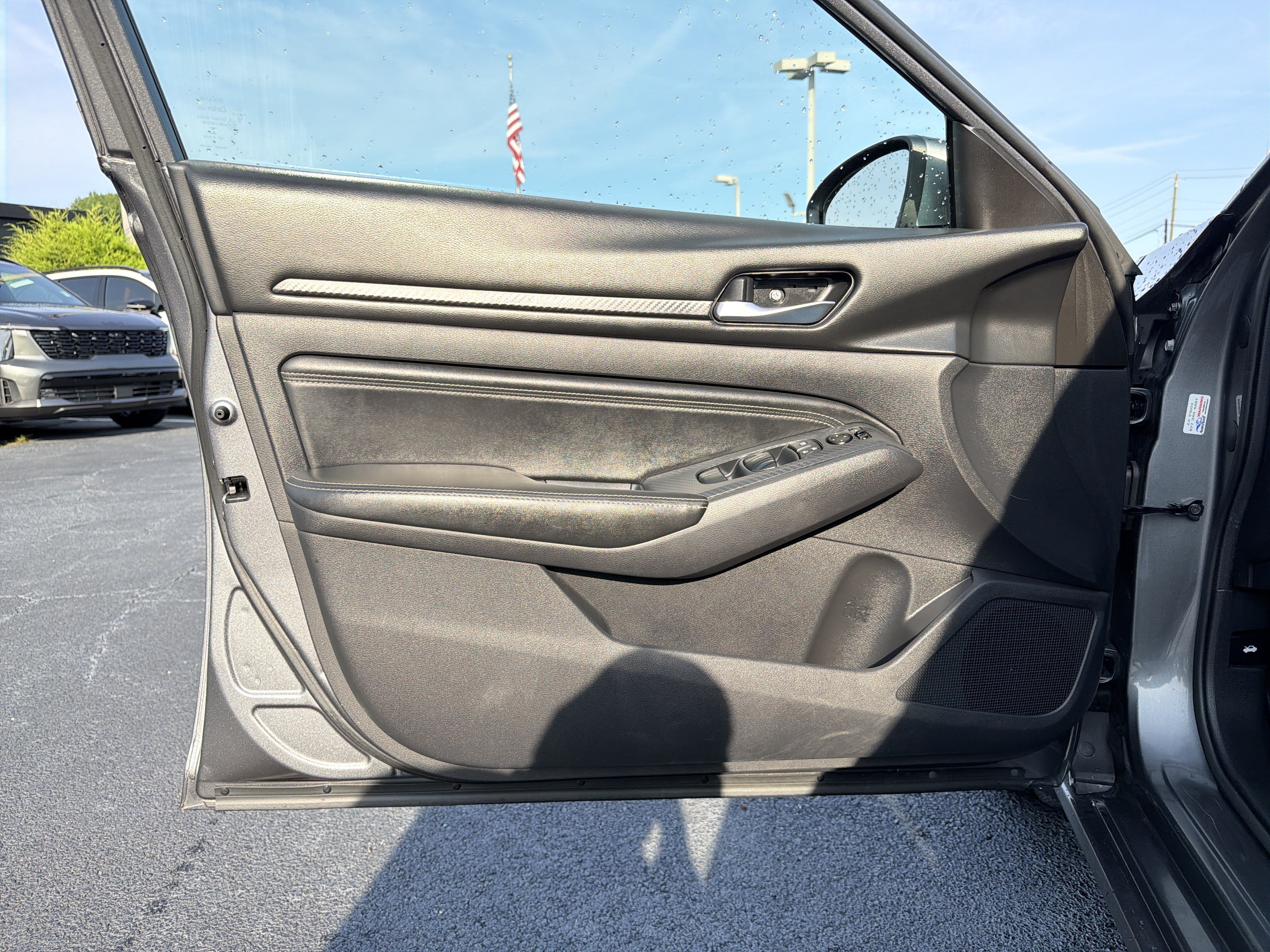 Used 2019 Nissan Altima 2.5 S FWD image 10