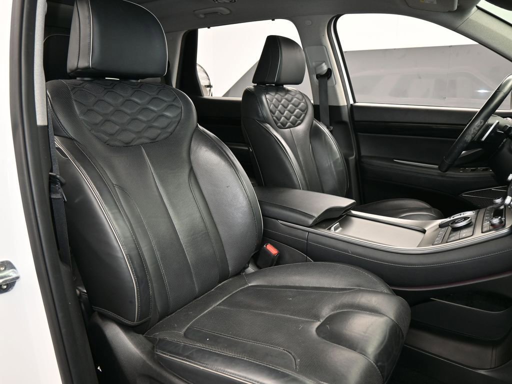 Used 2021 Hyundai Palisade Limited w/ Winter Package image 52