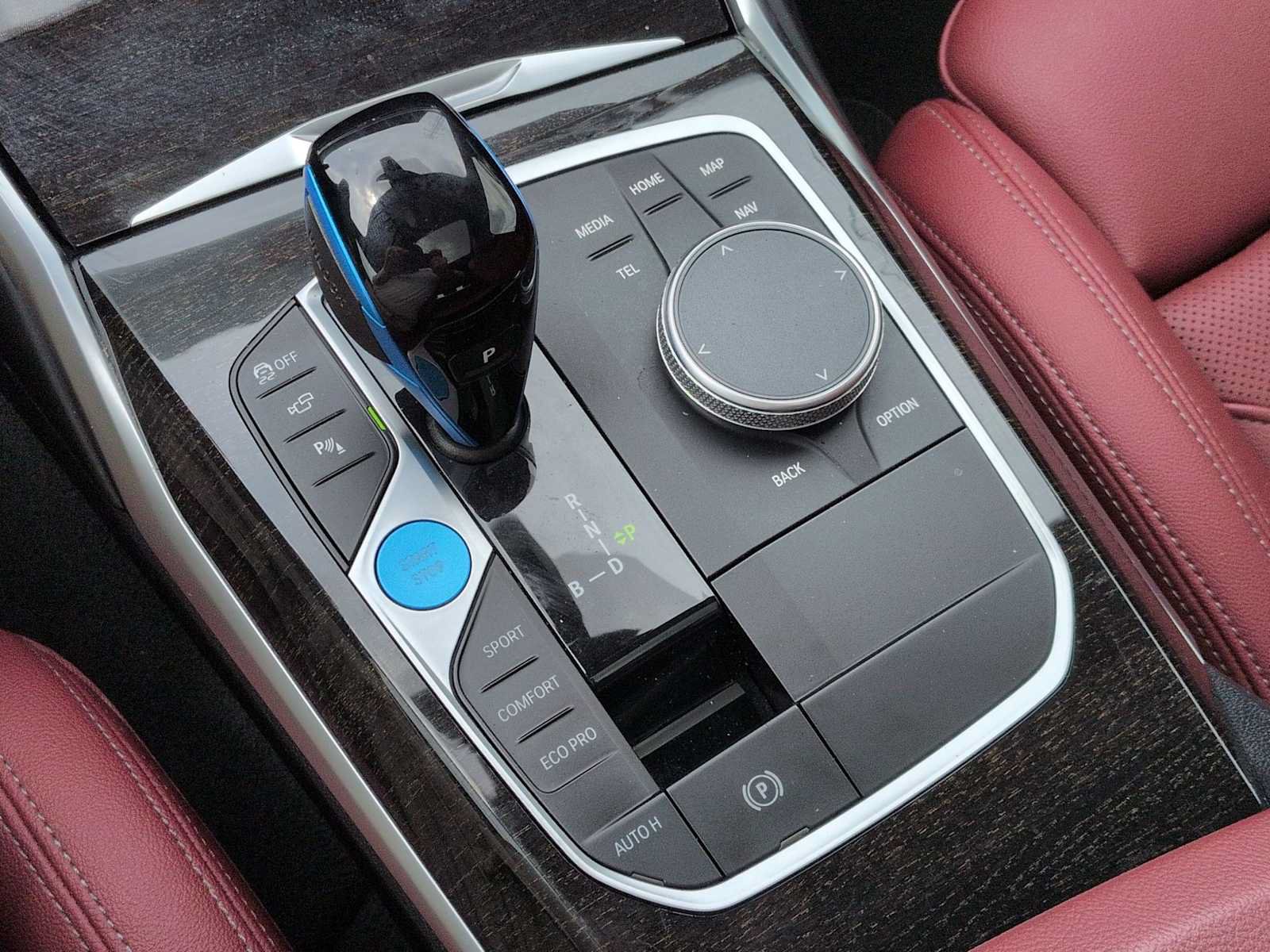 Certified 2023 BMW i4 eDrive35 w/ Premium Package RWD image 34