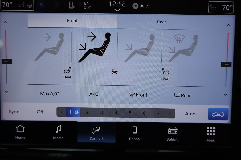Used 2025 Chrysler Pacifica Select FWD image 14