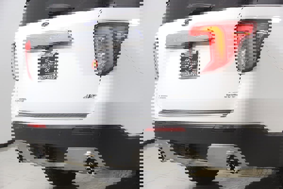 Used 2021 Ford Explorer Limited w/ Equipment Group 301A image 47