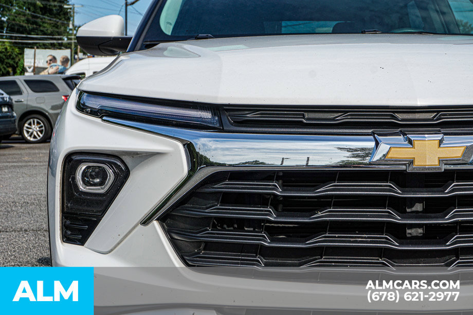 Used 2024 Chevrolet TrailBlazer LT FWD image 11
