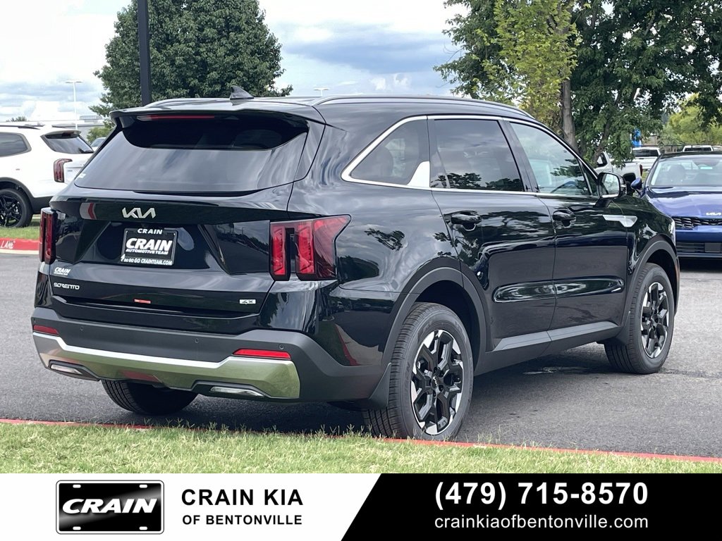 New 2025 Kia Sorento S image 8