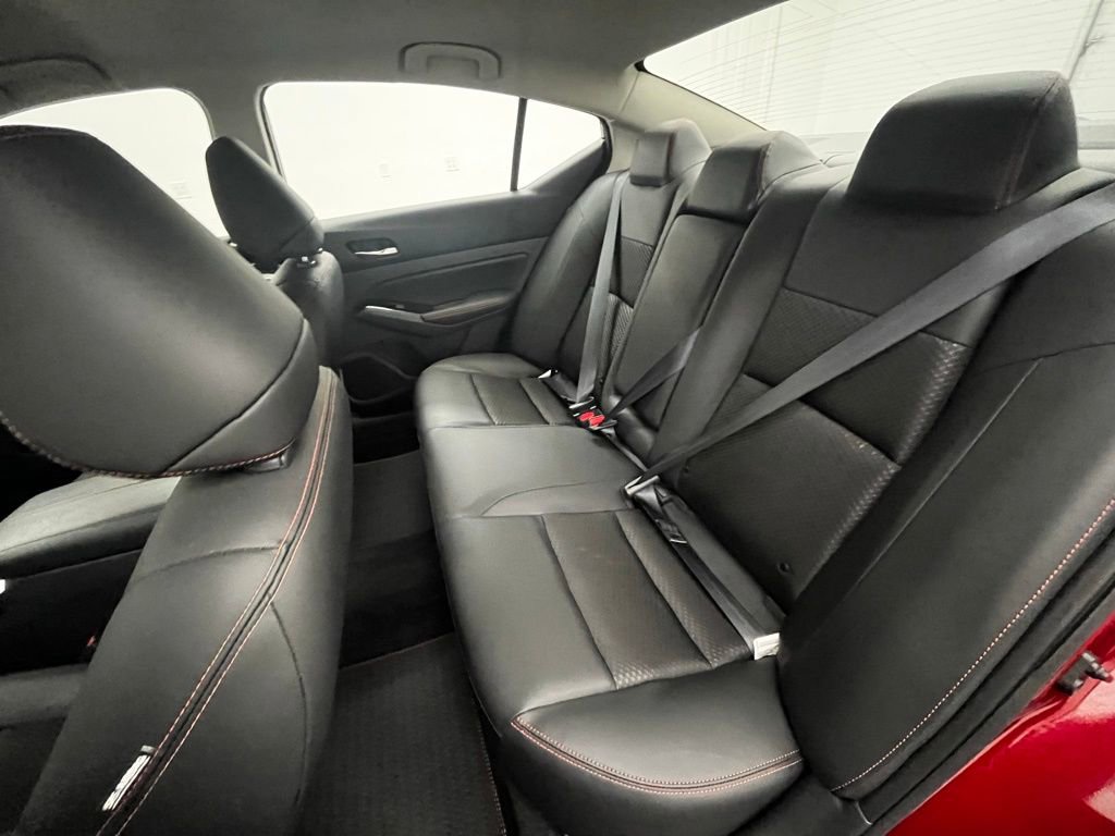 Used 2025 Nissan Altima 2.5 SR FWD image 38