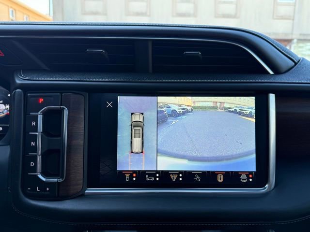 Used 2024 GMC Yukon XL Denali Ultimate image 46
