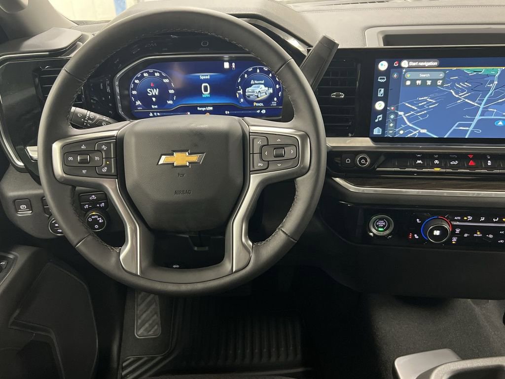 Used 2022 Chevrolet Silverado 1500 LT AWD/4WD image 19