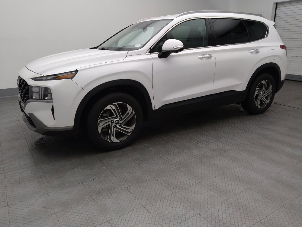 Used 2023 Hyundai Santa Fe SEL image 2