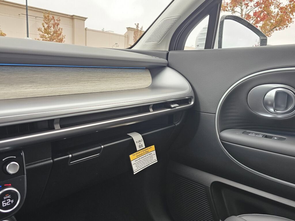 New 2026 Hyundai Ioniq 9 SEL image 21