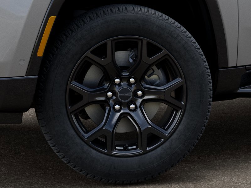 New 2025 Jeep Wagoneer L Series II image 9