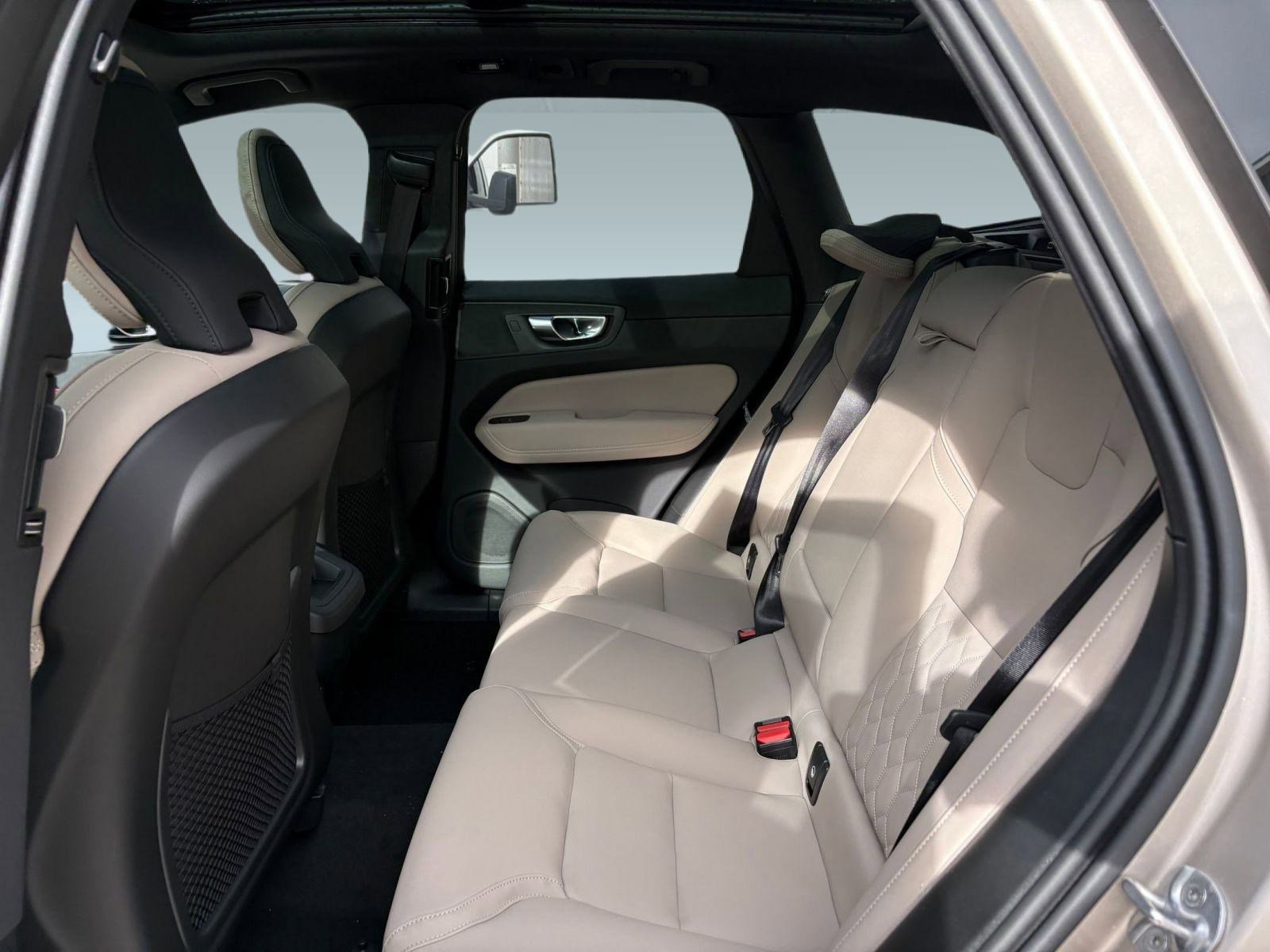 New 2026 Volvo XC60 B5 Plus w/ Climate Package image 13