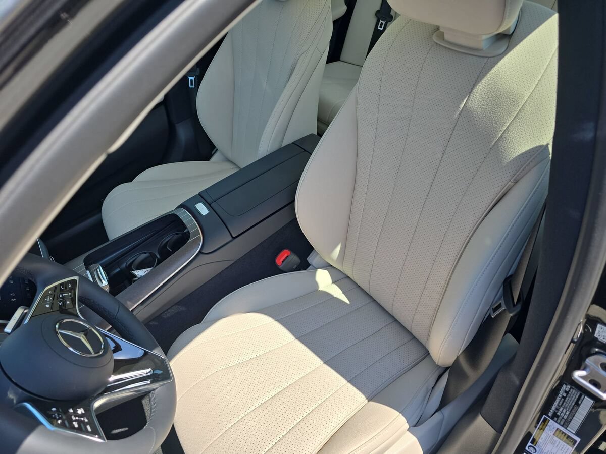 New 2026 Mercedes-Benz E 350 4MATIC Sedan image 15