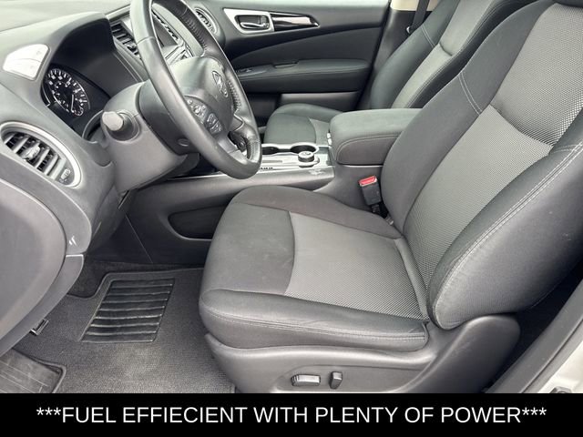 Used 2017 Nissan Pathfinder SV image 10