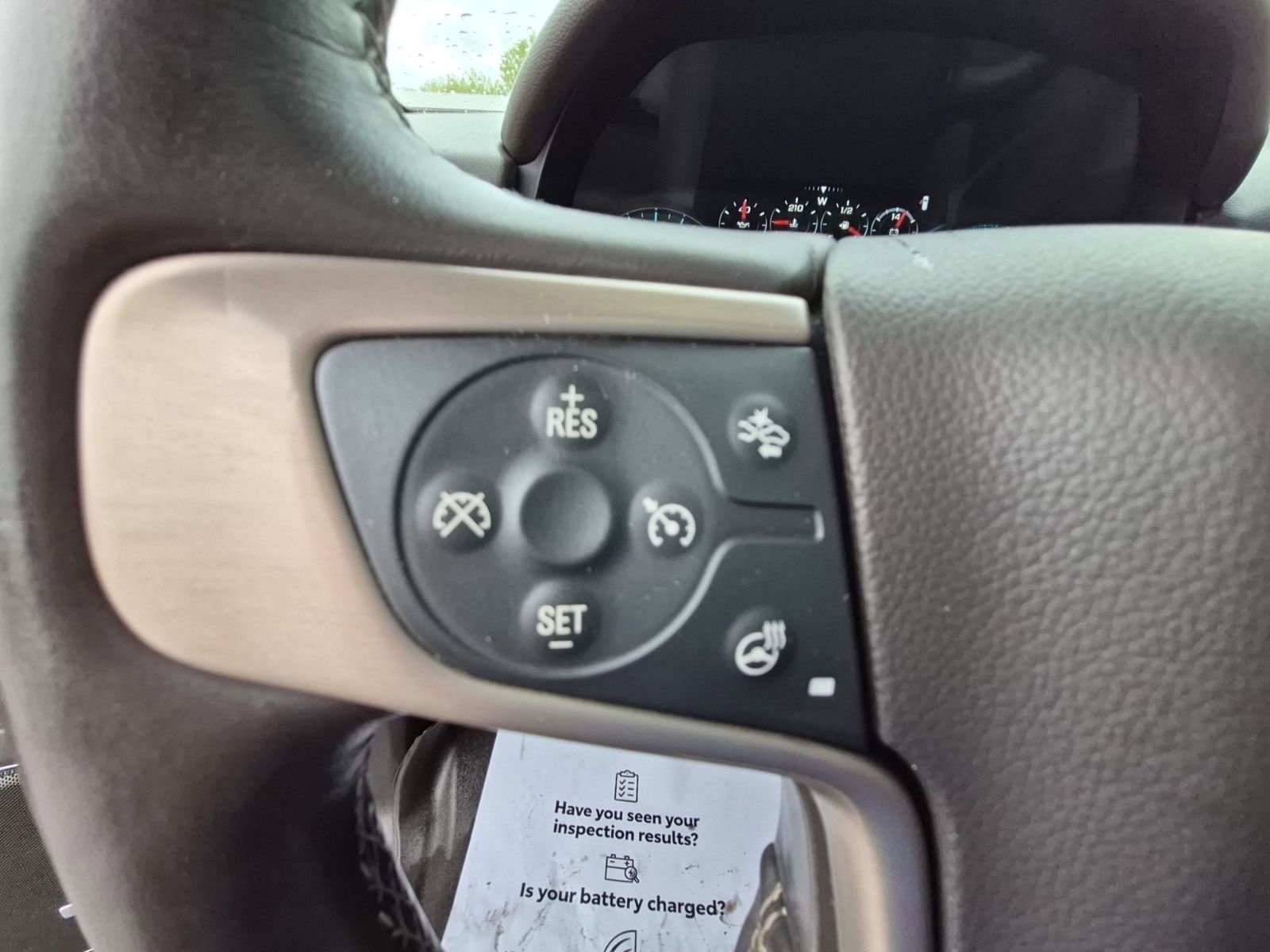 Used 2017 GMC Yukon XL Denali w/ Open Road Package image 18