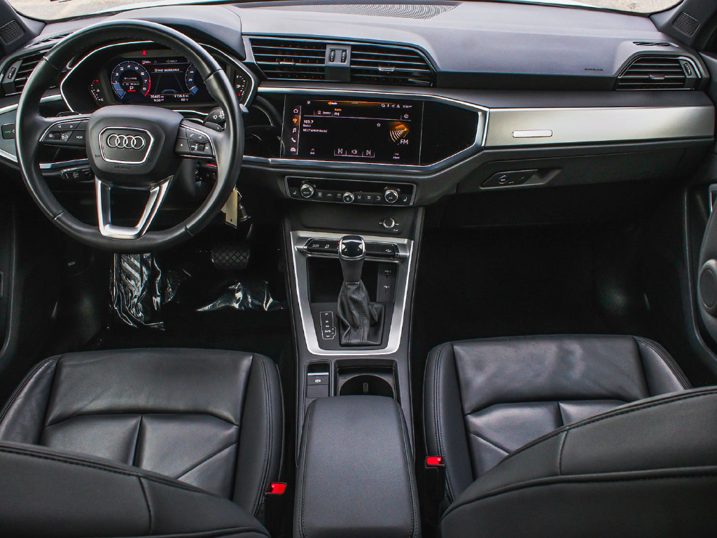 Used 2025 Audi Q3 2.0T Premium AWD/4WD image 37