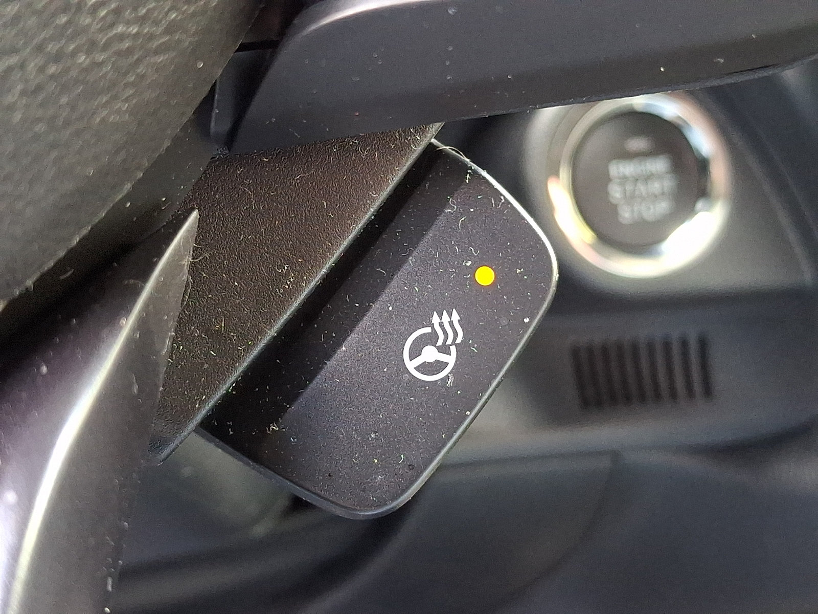 Used 2025 Subaru Forester Limited AWD/4WD image 24