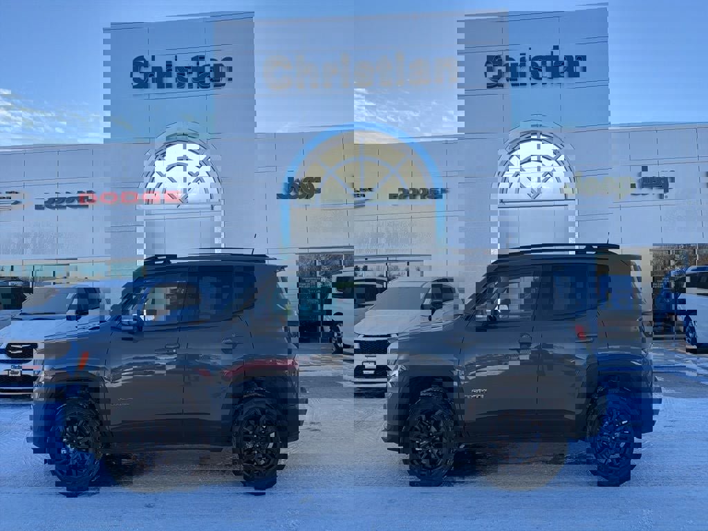 Used 2021 Jeep Renegade Limited image 1