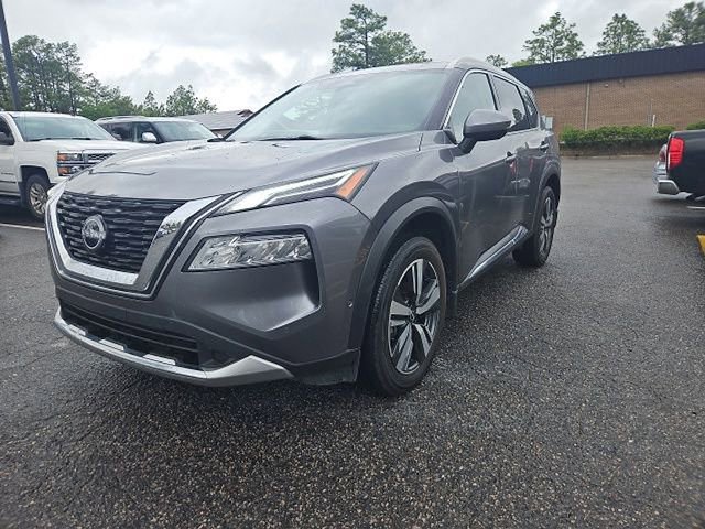 Certified 2023 Nissan Rogue Platinum w/ Platinum Premium Package AWD/4WD image 2